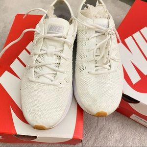 Nike Women’s Flyknit Trainer - US7